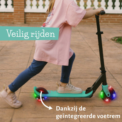 Chillafish Kinderstep LED wielen Blauw G — zo goed als nieuw