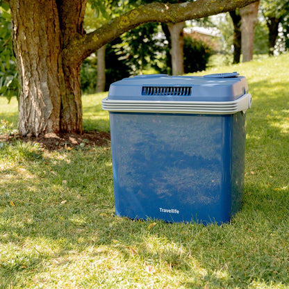 Travellife TL32 blue electric cooler box with handle on grass