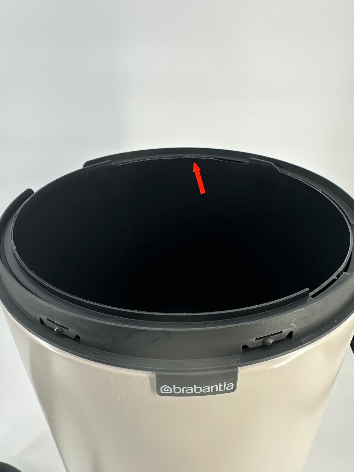 Brabantia Touch Bin Prullenbak - 30 liter — nieuw
