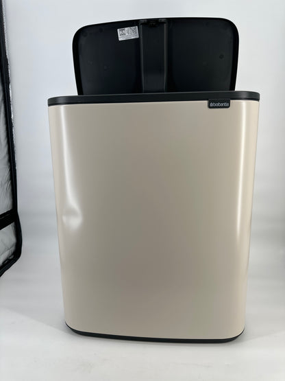 Brabantia Bo Touch Bin Prullenbak - Soft Beige — nieuw