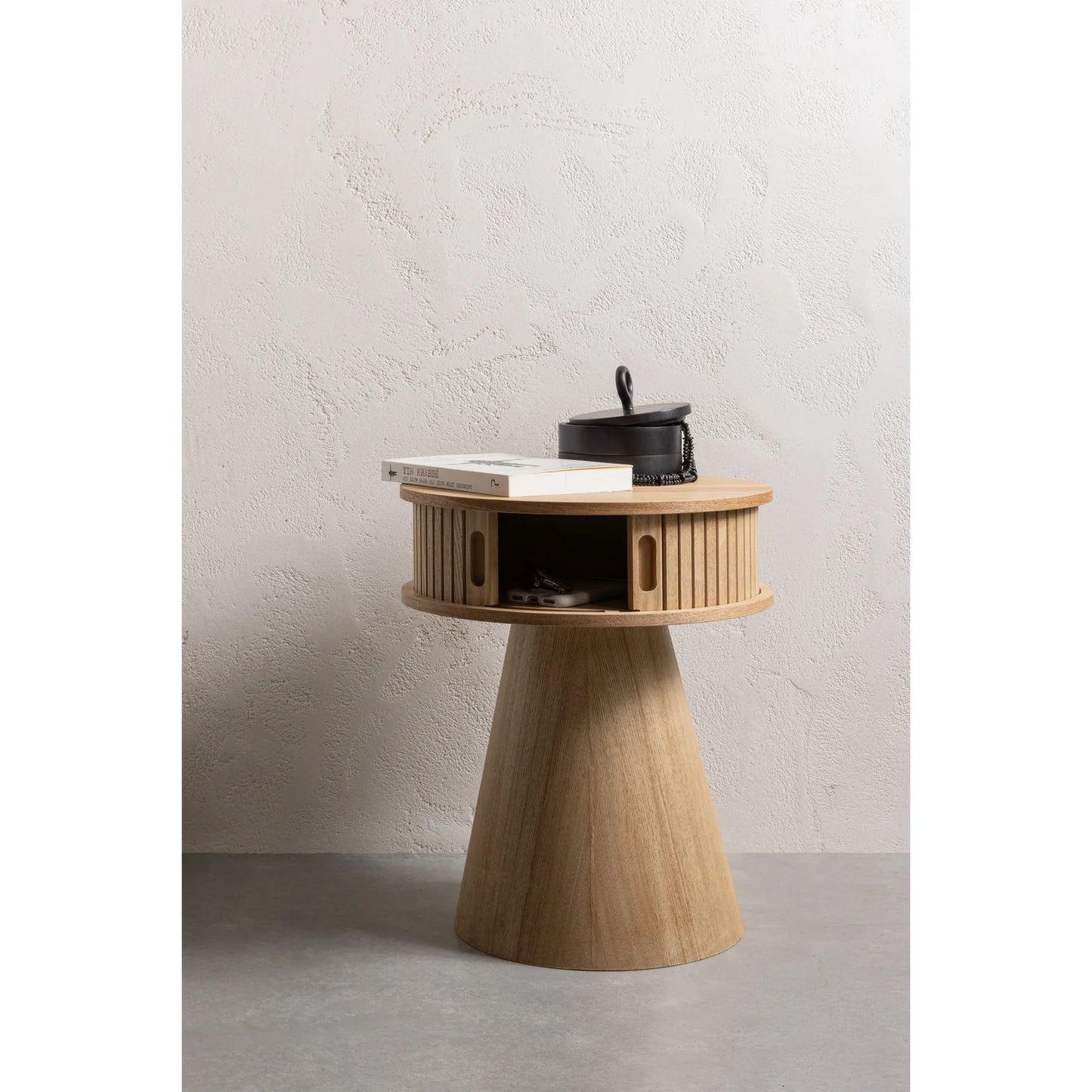 WOOOD Essentials  Karri nachtkastje rond hout naturel