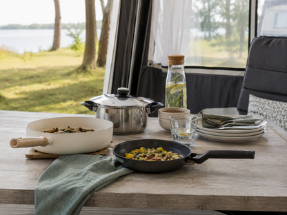 Pannenset Camping &amp; Boot 3-delig — Hapjespan, Koekenpan 24 cm &amp; Kookpan 20 cm — Zeer goed