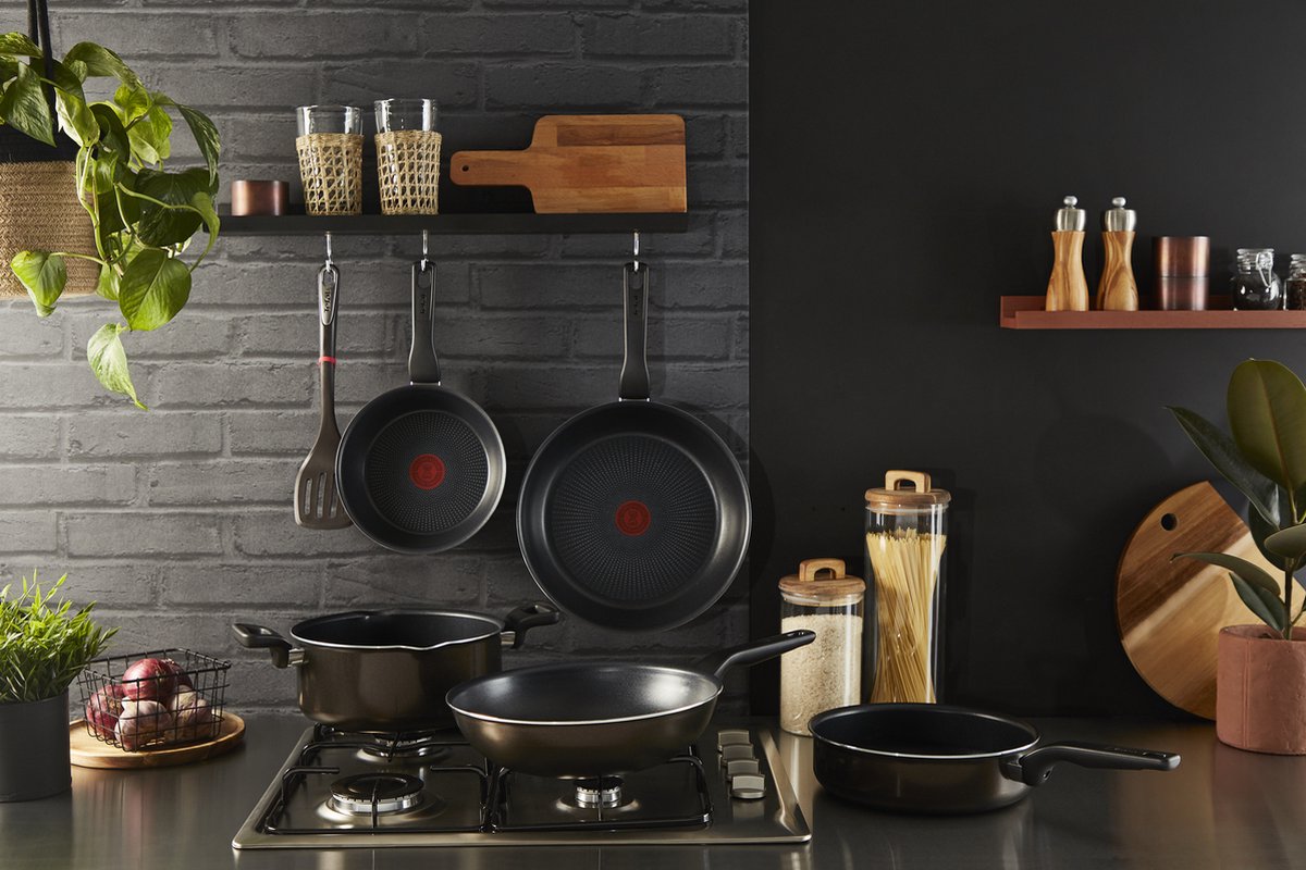 Tefal XL Force koekenpan 28 cm — zo goed als nieuw